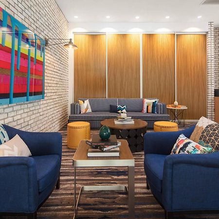 Springhill Suites By Marriott New Orleans Downtown/Canal Street Exterior photo