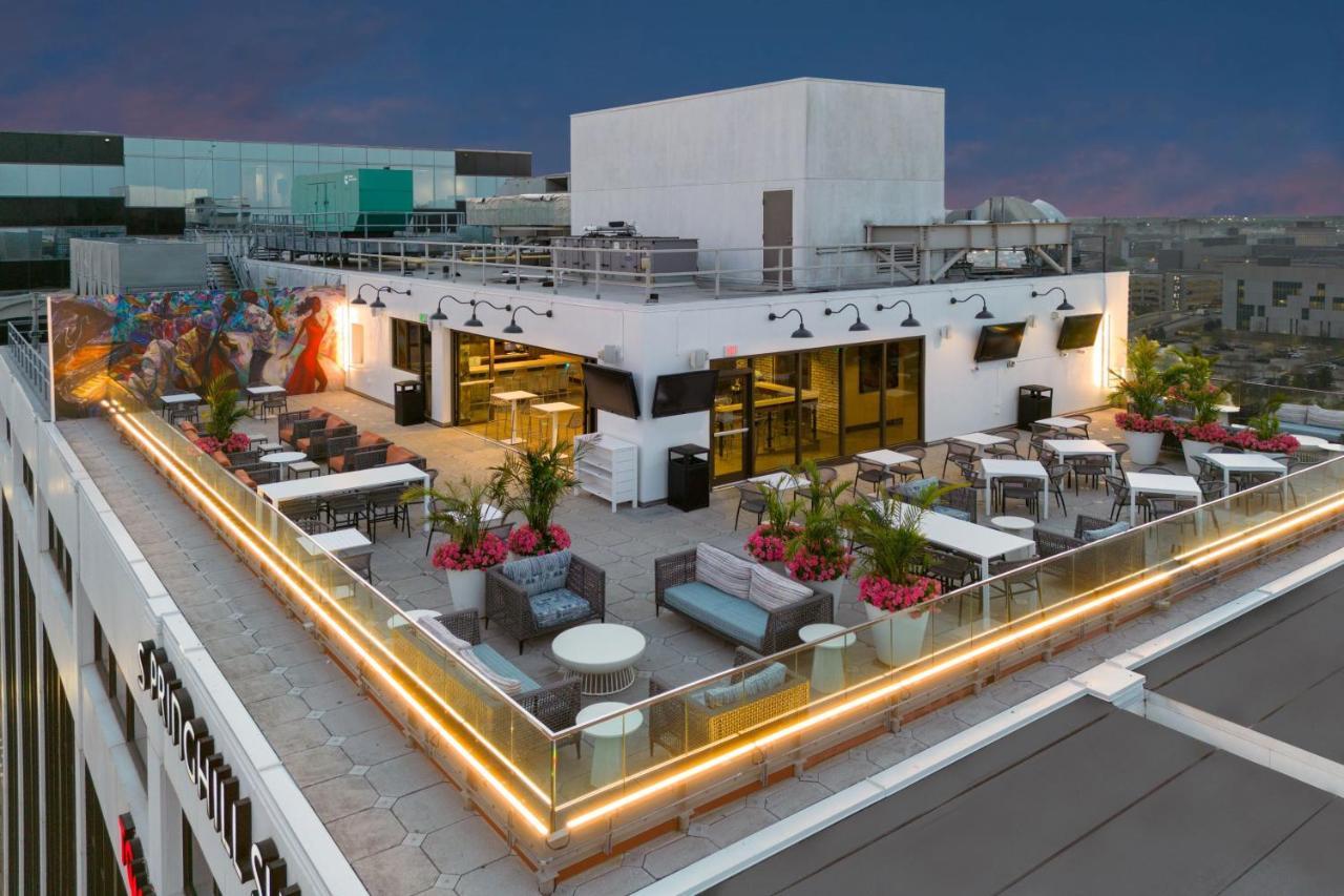 Springhill Suites By Marriott New Orleans Downtown/Canal Street Exterior photo